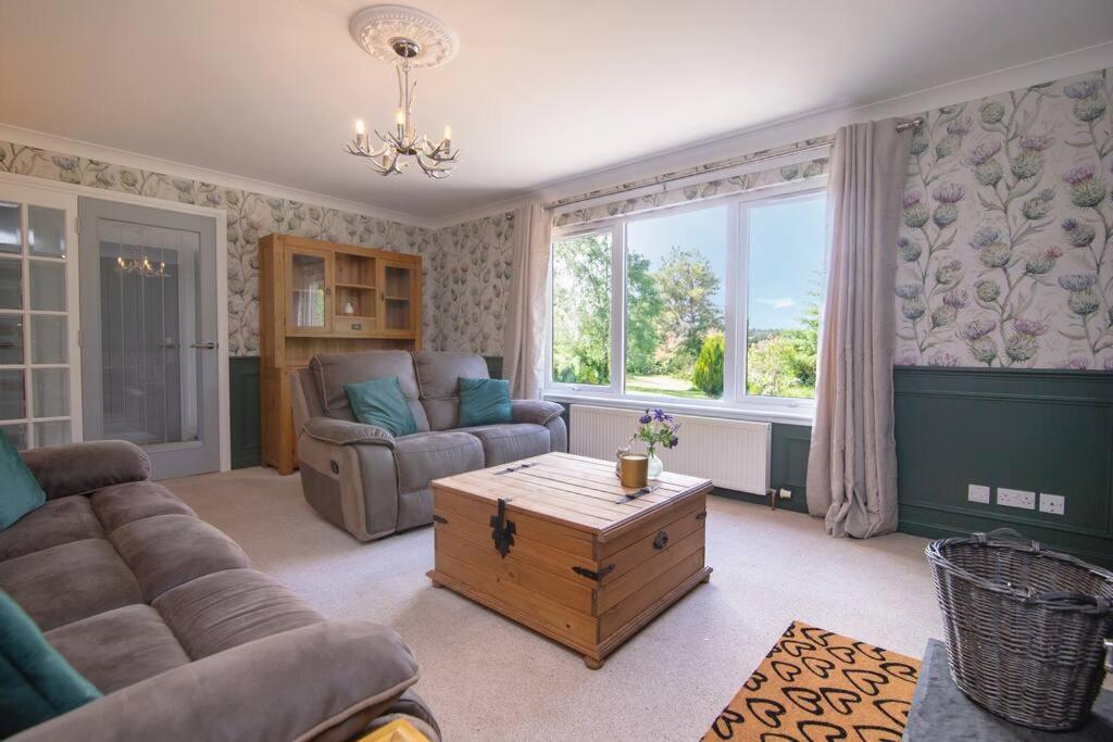 Vila Calm Scottish Country Escape With Hot Tub Sleeps 6 Inverness Exteriér fotografie
