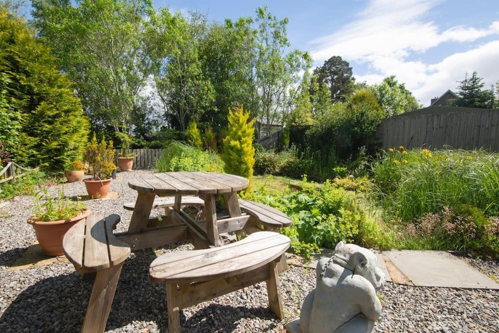 Vila Calm Scottish Country Escape With Hot Tub Sleeps 6 Inverness Exteriér fotografie